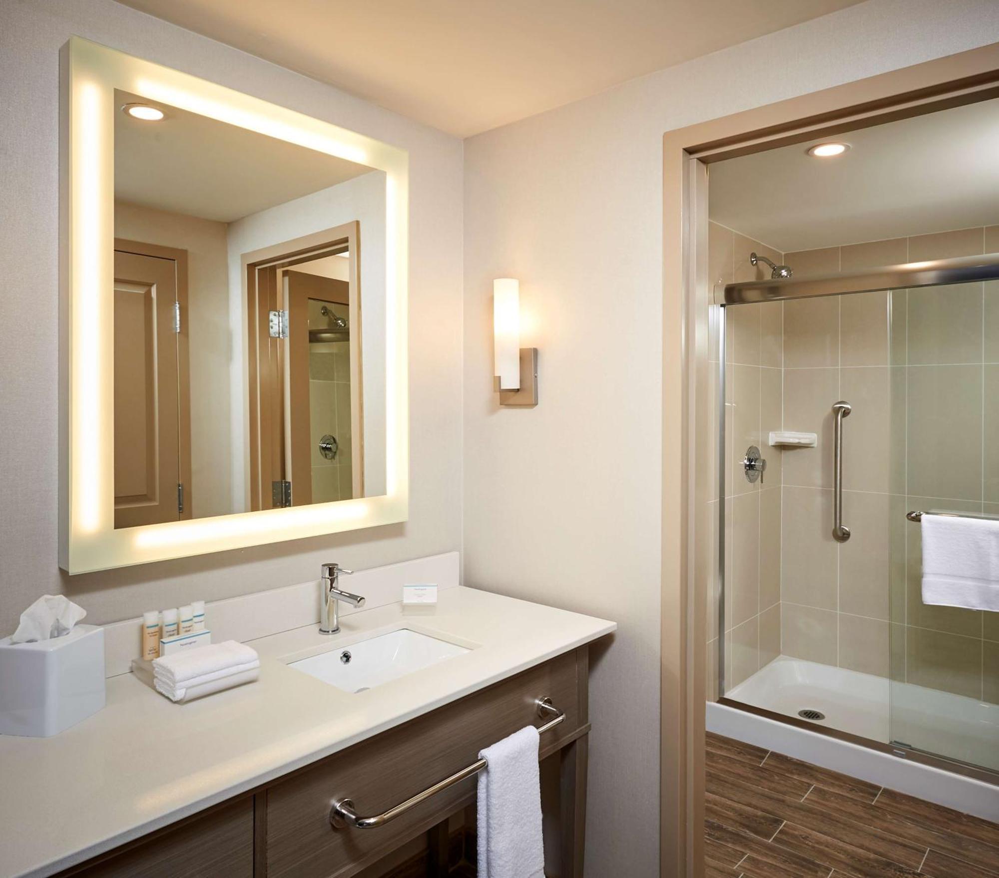 Homewood Suites By Hilton North Bay Exterior photo